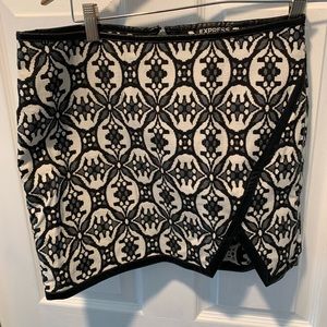 Express Mini Skirt